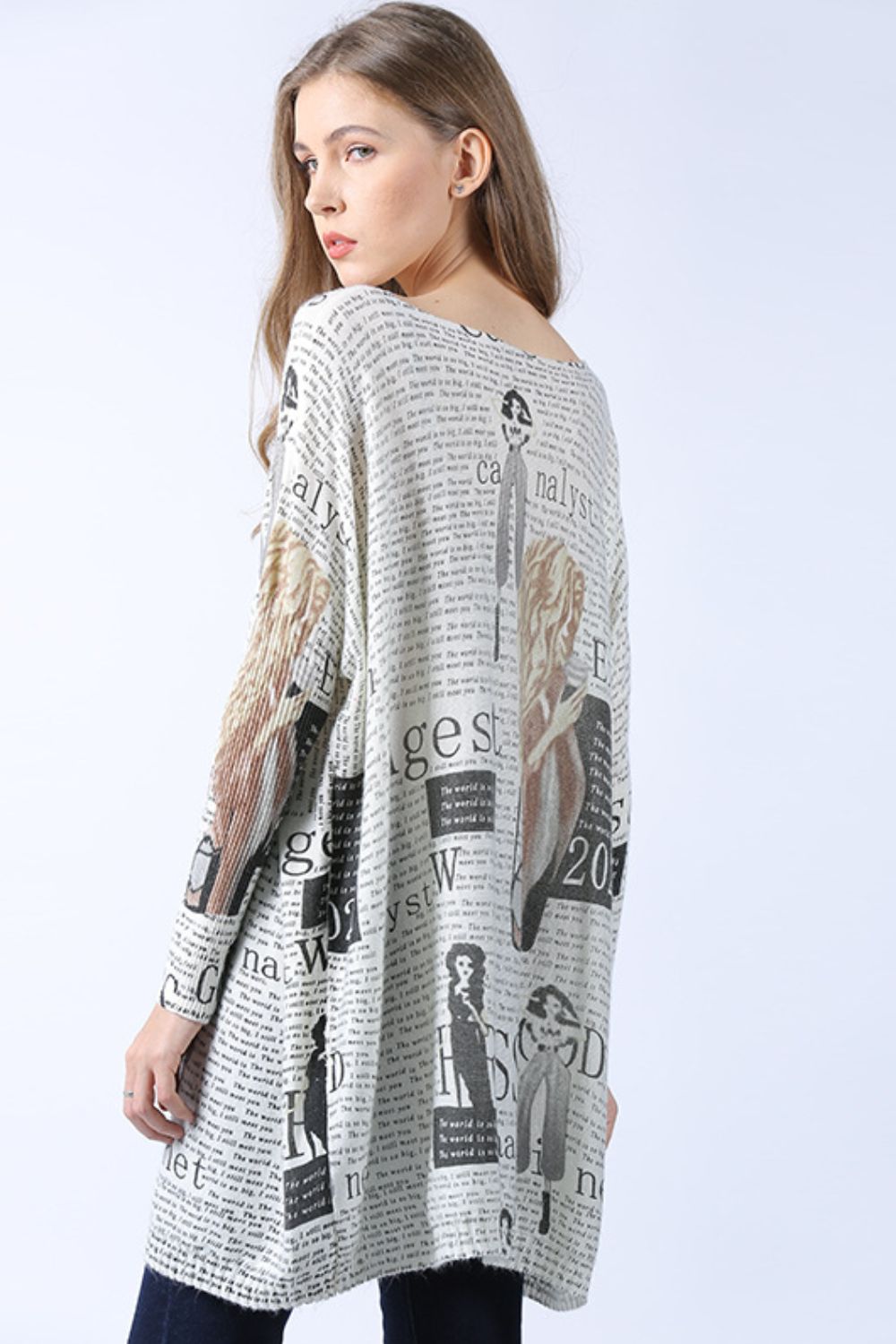 Newspaper Print Boat Neck Longline Knit Top