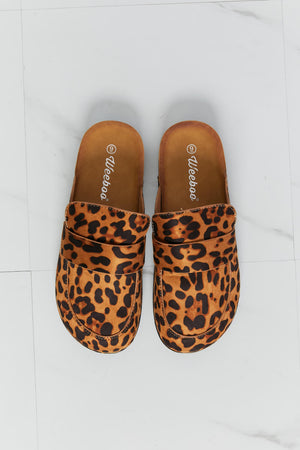 Weeboo Leopard Flat Mules