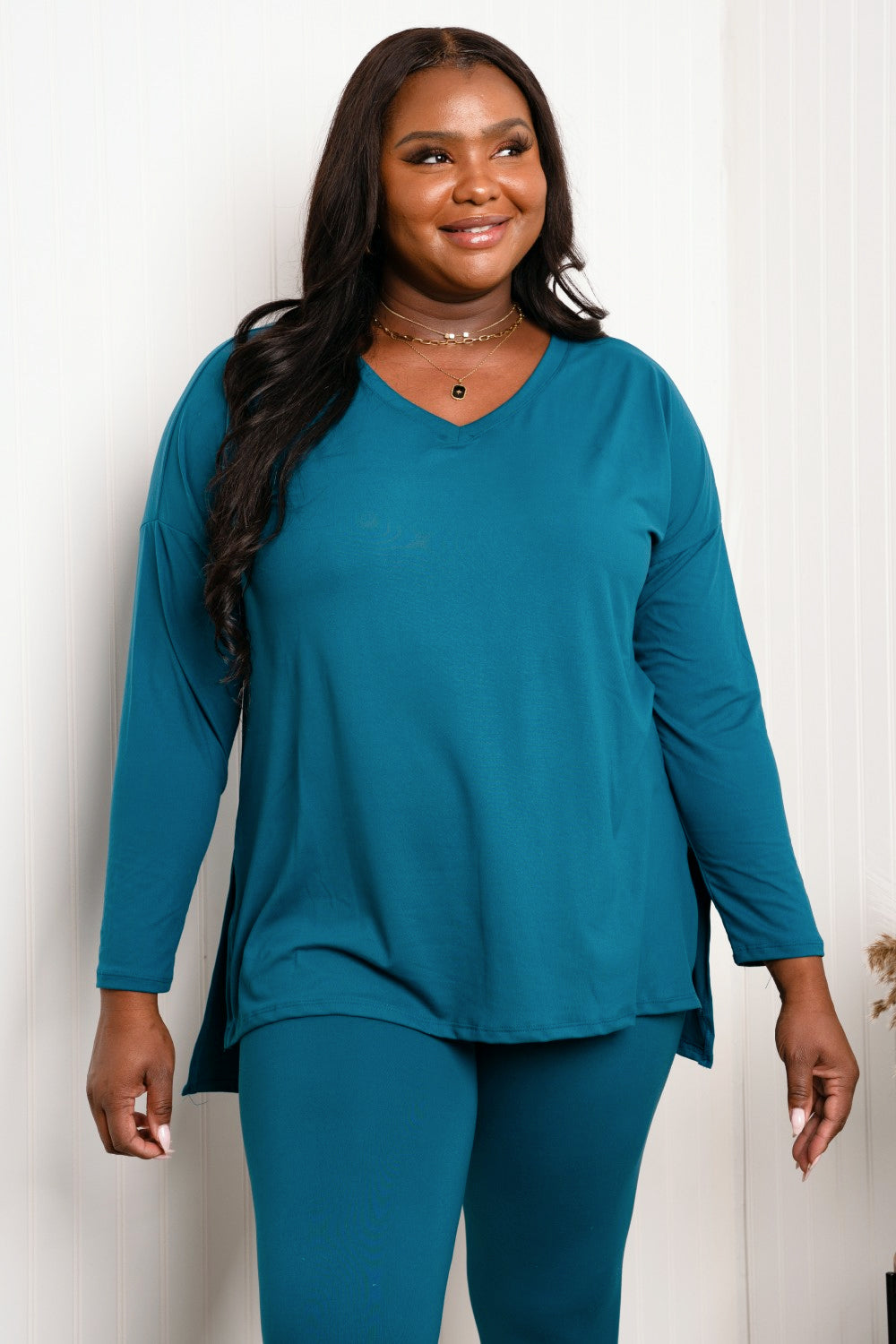 Zenana Full Size V-Neck High-Low Top and Leggings Loungewear Set in Teal